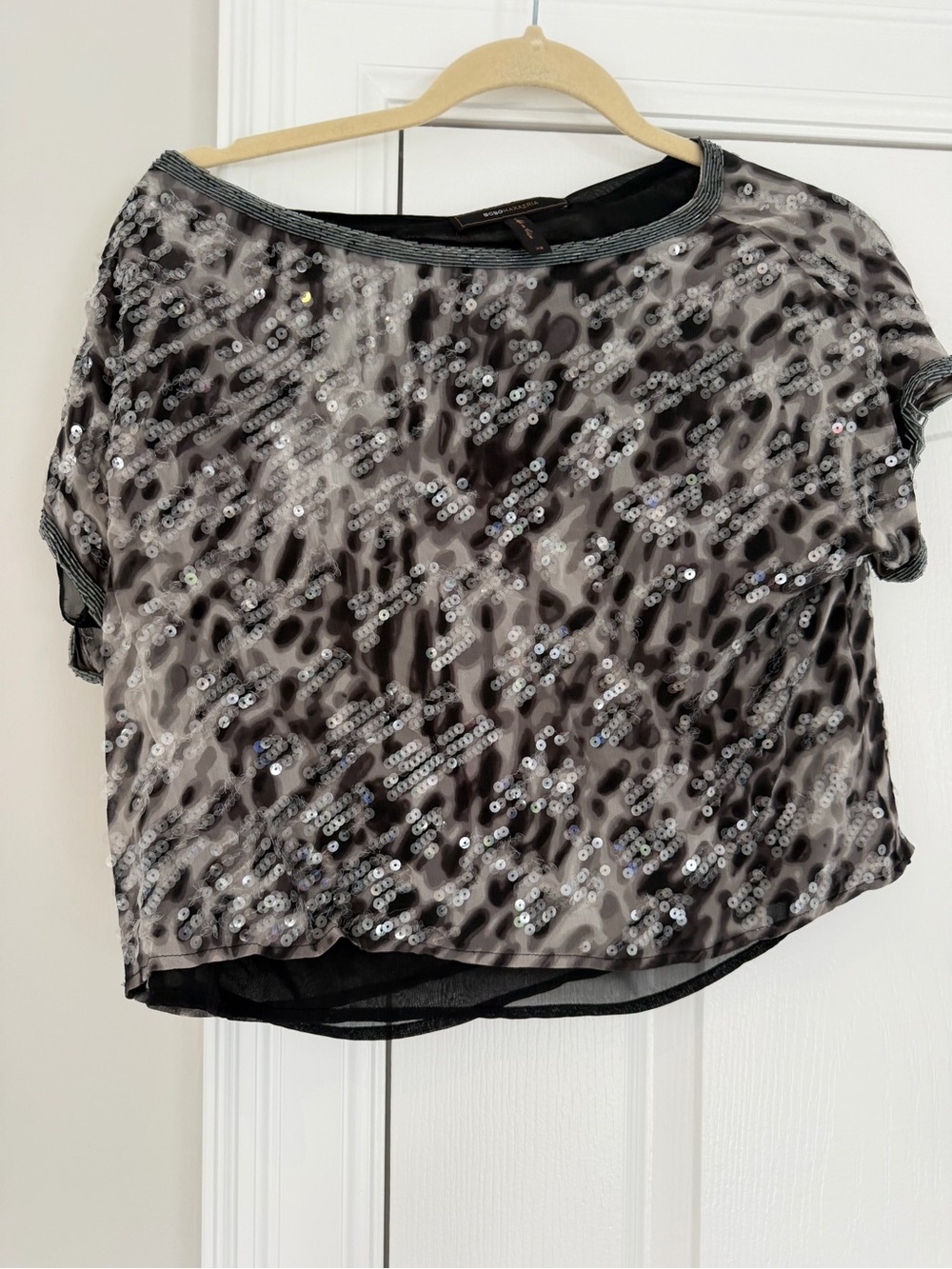 BCBGMaxAzria Gray Sequin Leopard-Print Crop Top